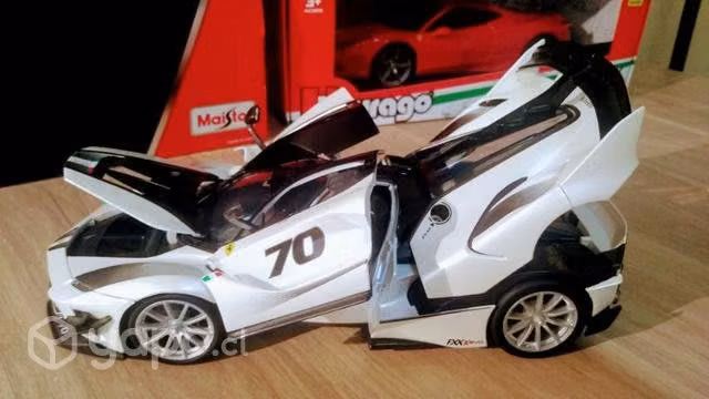 Auto escala 1:18 - Imagen 3