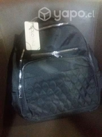 Mochilas carteras bananos