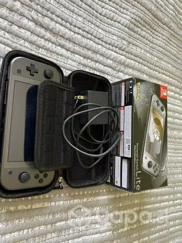 Nintendo Switch lite edición Dialga y Palkia