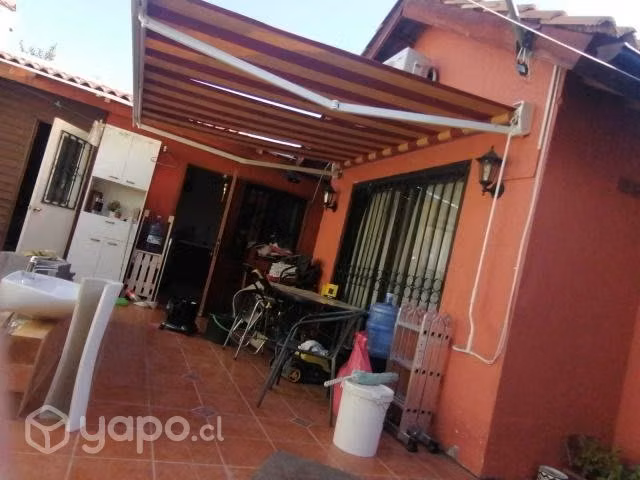 Toldo retráctil manual