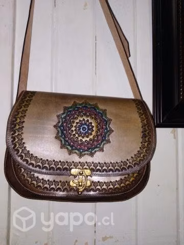 Cartera de cuero