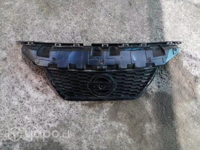 Mascara nissan new versa original
