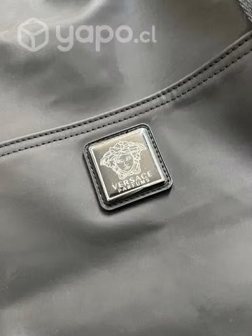 Bolso Versace nuevo con un detalle