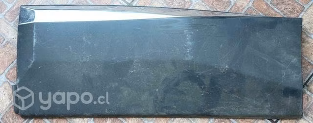 Moldura puerta trasera izquierda 3008 2017 2022 de