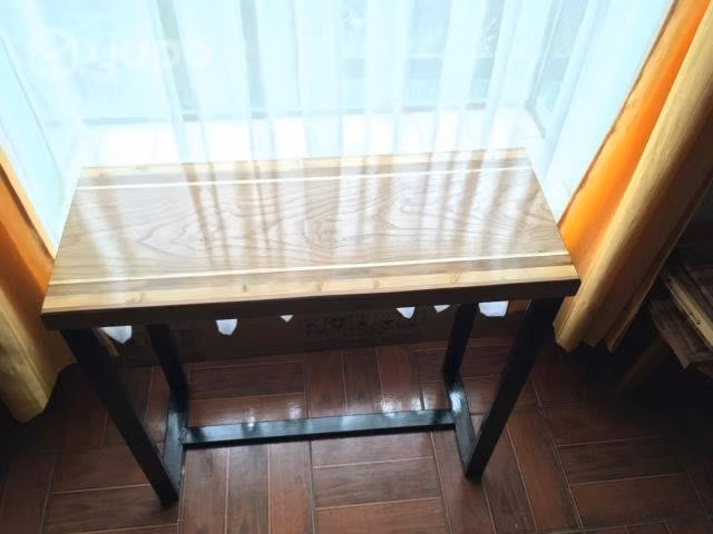 Mesa de arrimo madera de castaño