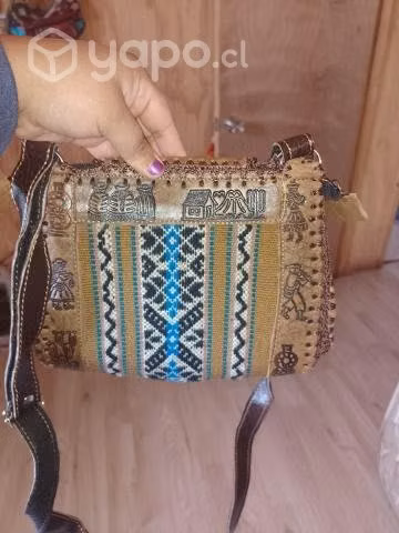 Cartera artesanal