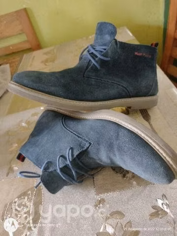 Zapatos 43 poco uso varón