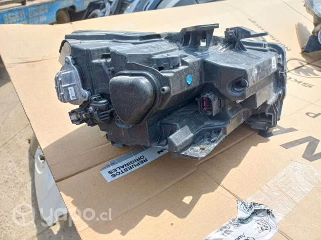 Optico izq (sin lupa) AUDI Q2 ORIGINAL