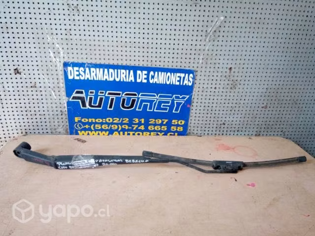 Plumilla limpia parabrisas derecha Chv New Dmax