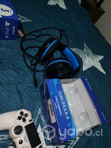 Ps4 1TB con accesorios y juegos digitales y fisico