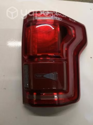 Foco trasero derecho ford f150