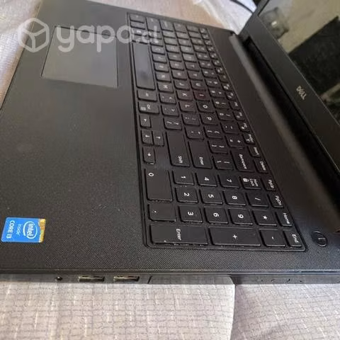 Notebook dell con cargador original - Imagen 3