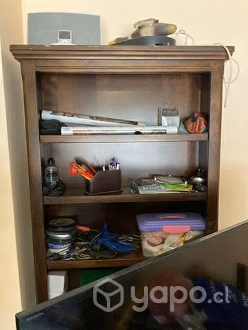 Mueble de madera con repisas - Imagen 5