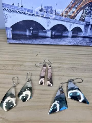 Aros de Alpaca, cobre, bronce,con ganchos de plata