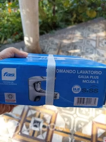 Llave lavamanos