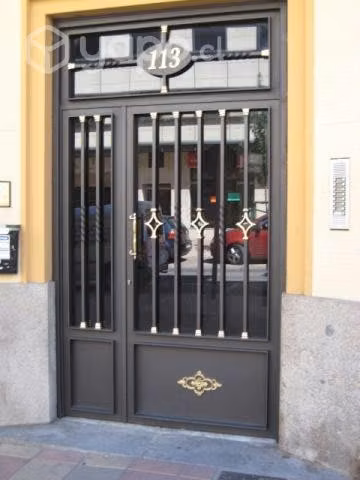 Portales para edificios de fierro y forja - Imagen 2
