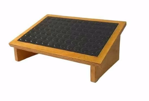 Apoya pies - Reposa pies - Banco - Madera