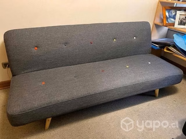 Fotón impecable, con patas de madera