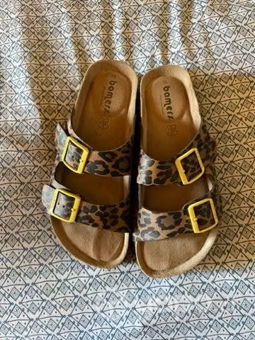 Sandalias bamers animal print