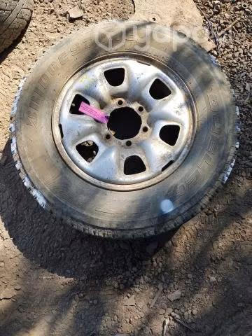 Llanta Fierro Con Neumatico 205 R16 (TY2112) Toyo