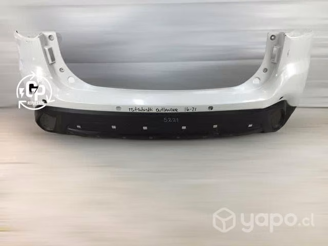 Parachoque trasero Mitsubishi Outlander 2016-2021