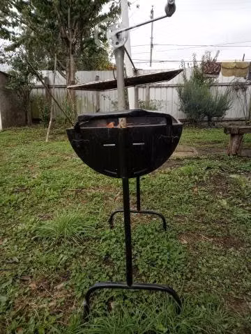 Parrilla desarmable ideal para transporte