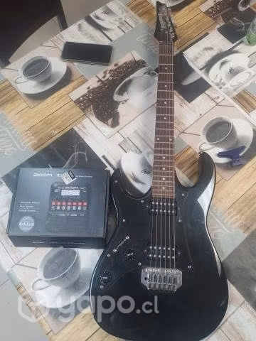 Ibanez gio zurda + multiefectos G1 four ZOOM