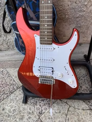 Yamaha pacifica pac 012 - Imagen 4