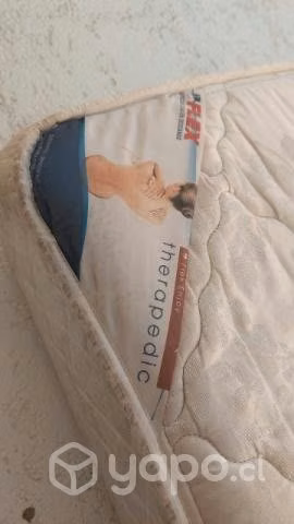 Cama de 2 plazas y reloj mural - Imagen 3