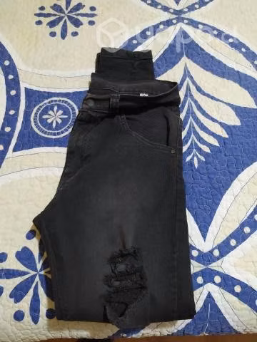 Jeans rasgado - Imagen 2