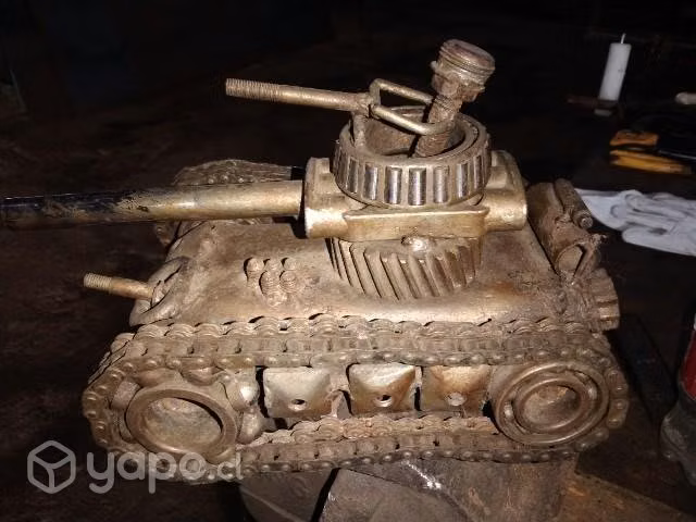 Tanque de fierro coleccionable - Imagen 4