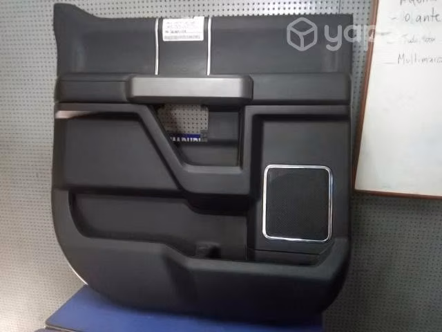 Tapiz puerta trasera derecha Ford F150 2019