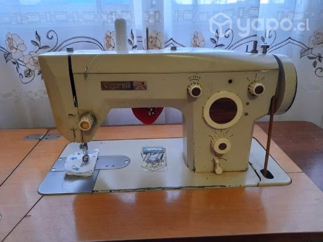 Maquina de coser Vigorelli