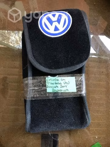 Extintor con triangulos Volkswagen Amarok 2015