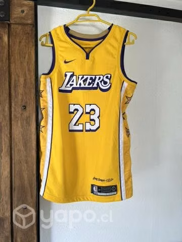Poleras de basketball originales sin uso