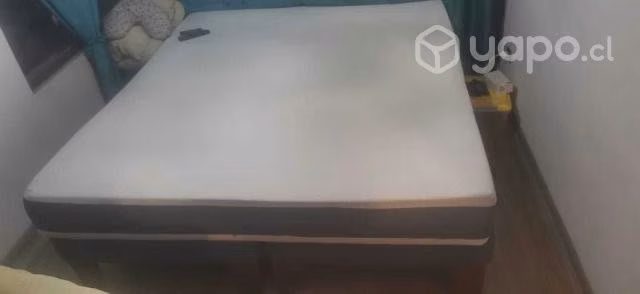 Cama King, con colchón ortopédico