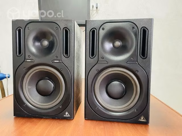 Monitores Behringer ( pasivos