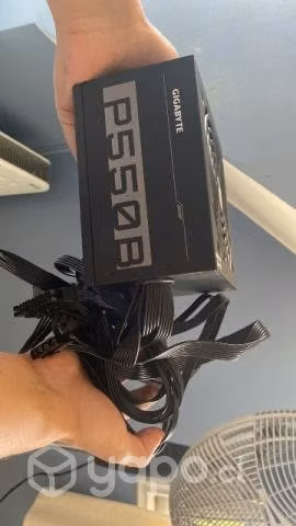 Fuente de Poder GigaByte P550B 80+Bronze SIN USO - Imagen 2