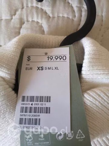 Sweater cuello alto