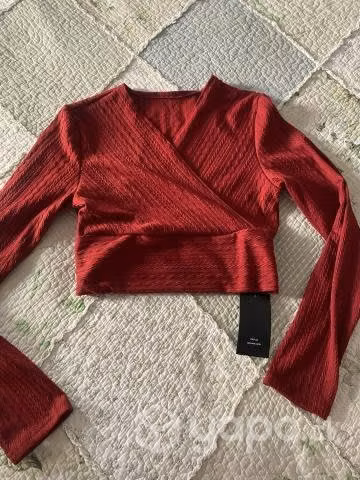 Polera crop Talla M