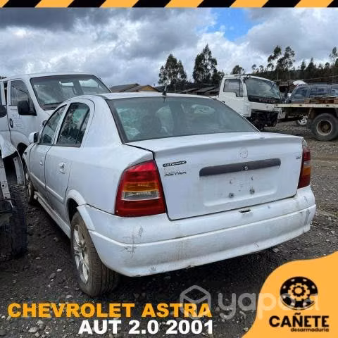 Muñón y masa Chevrolet Astra AUT 2.0 2001