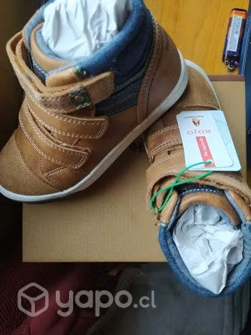 Zapatillas talla 28 -31 - Imagen 2