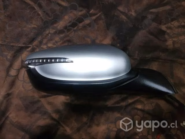Espejo derecho led kia cerato 2018