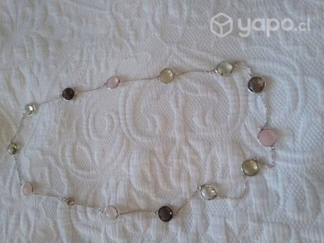 Collar de plata y piedras naturales