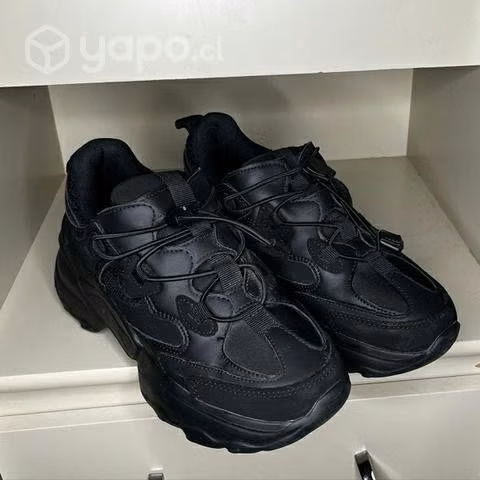 Zapatillas Zara