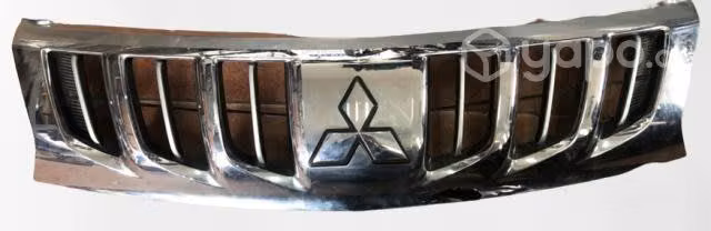 Mascarilla Mitsubishi L