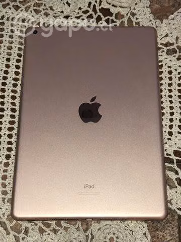 Ipad 8va Gen con cargador original + smart cover - Imagen 4