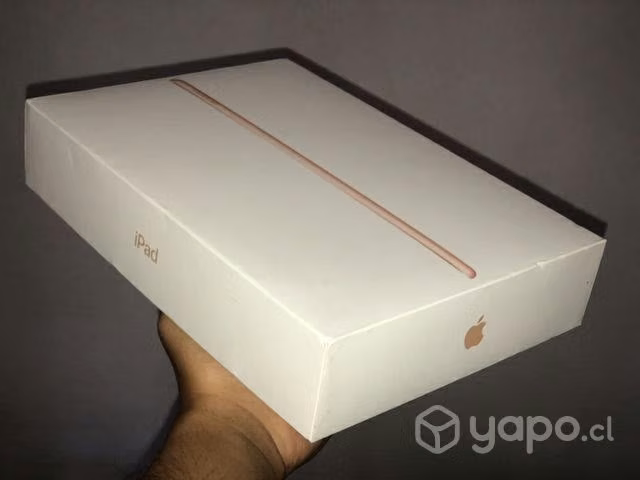 Ipad 8va Gen con cargador original + smart cover - Imagen 5