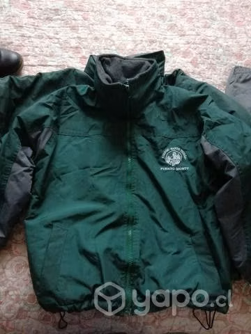 Uniforme santo Tomás