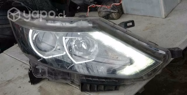 Optico derecho Qashqai J11 2016 2017 led detalle